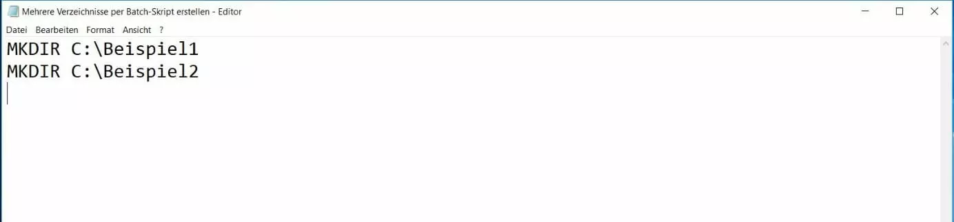 Windows-Editor-Dokument mit einfachem Batch-Skript