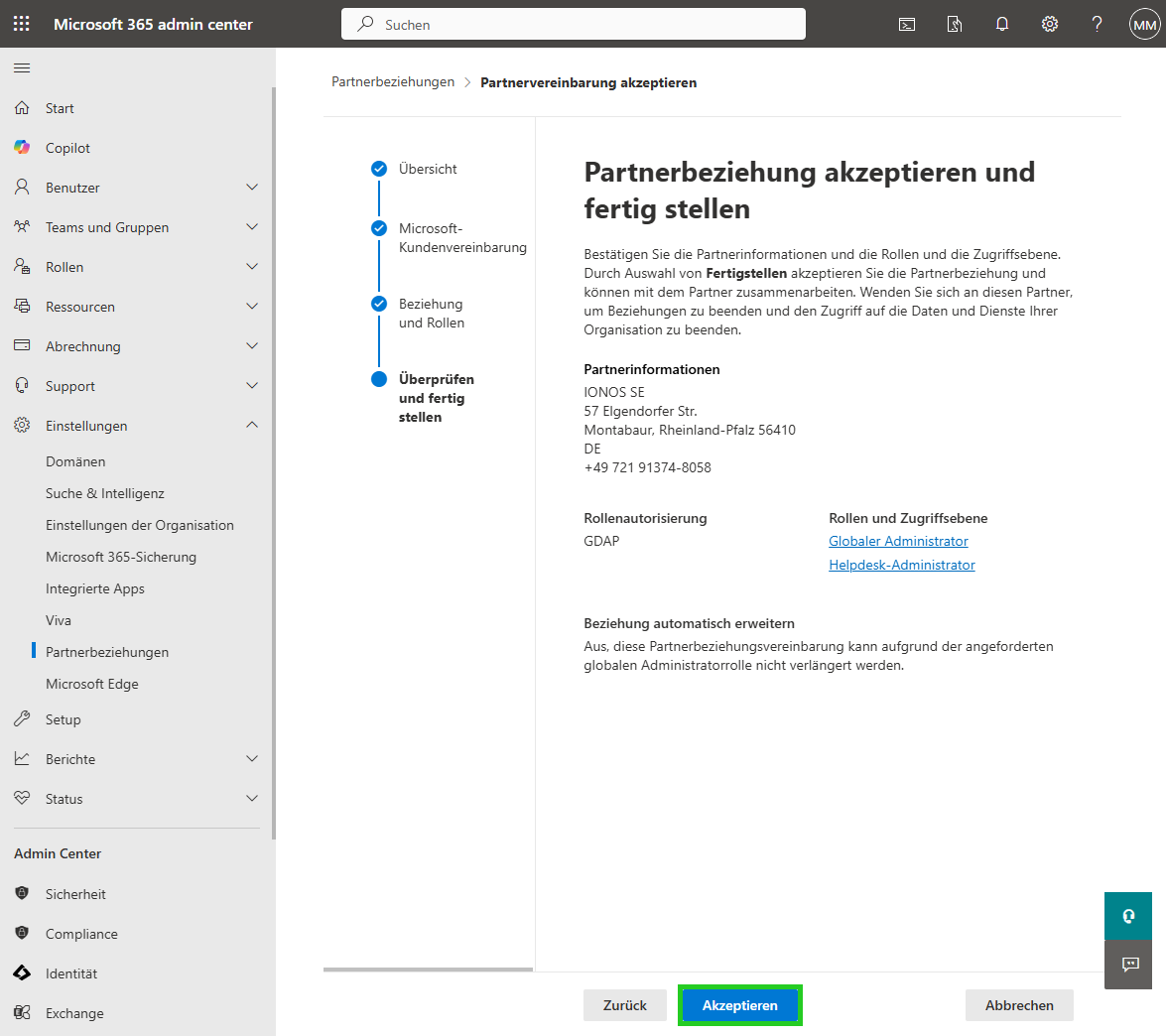 Screenshot: Die Seite Partnerbeziehungen akzeptieren und fertig stellen wird angezeigt. Auf dieser Seite ist die Schaltfläche Akzeptieren hervorgehoben.